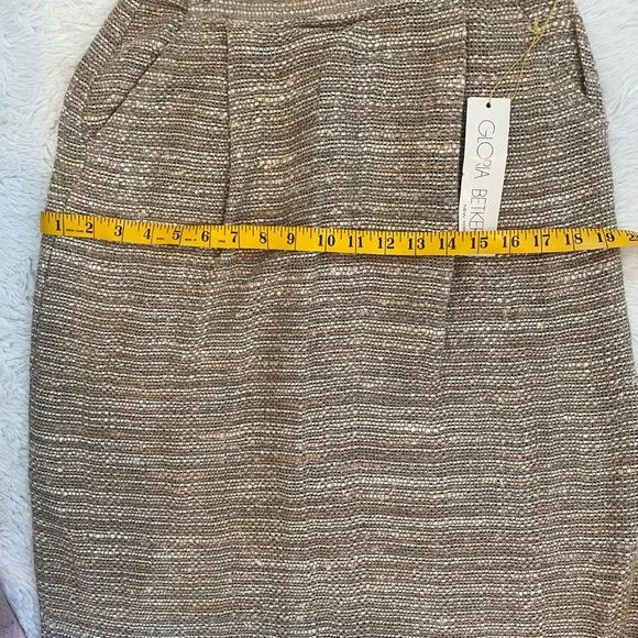 Elegant Tan Pencil Skirt with Fringe by Gloria Betker NY size 10 - Picture 4 of 6